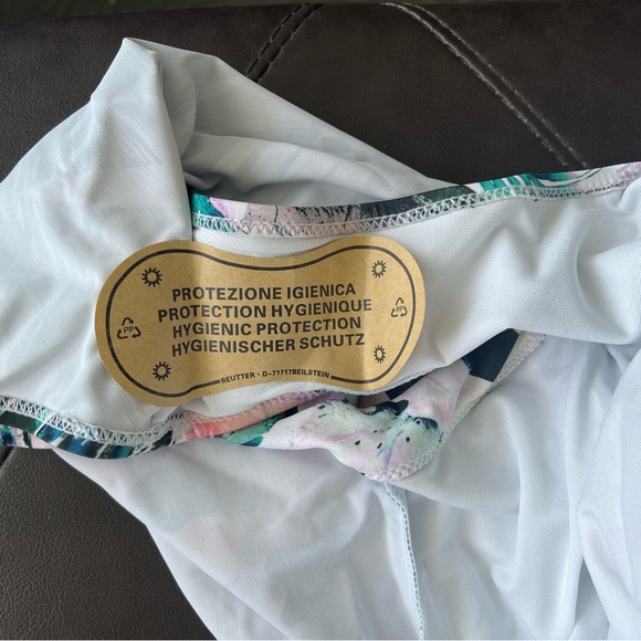 NWT Biki Tropical Plus Size One Piece Swimsuit - Picture 7 of 7